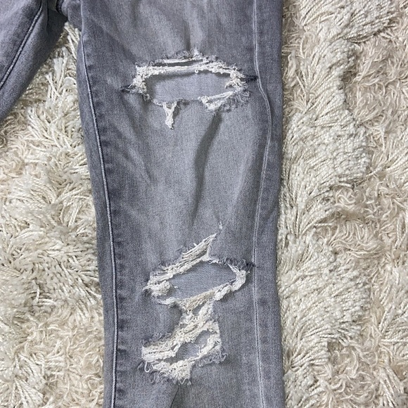 American Eagle Next Level Stretch Destructed Punk Grunge Jeans Women’s Size 8 - Picture 5 of 13